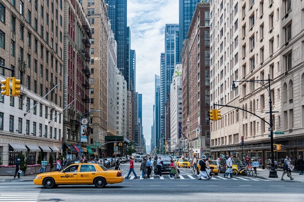 NYC rideshare apps include taxi companies